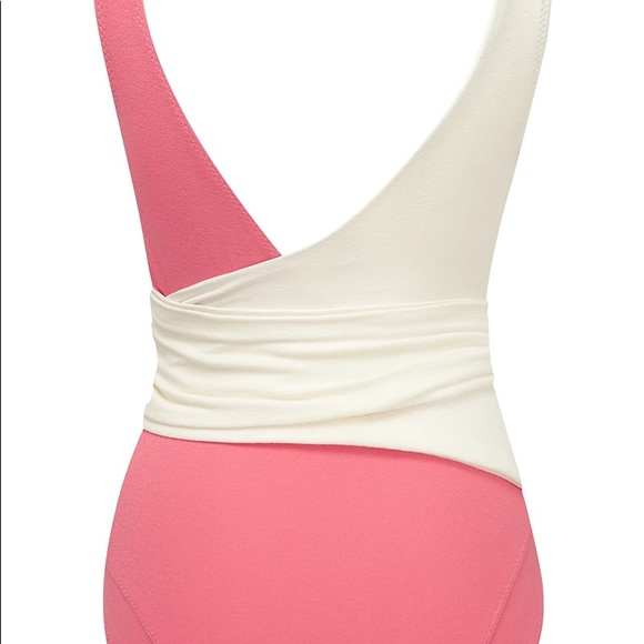 Wrap swimsuit - Picture 4 of 5